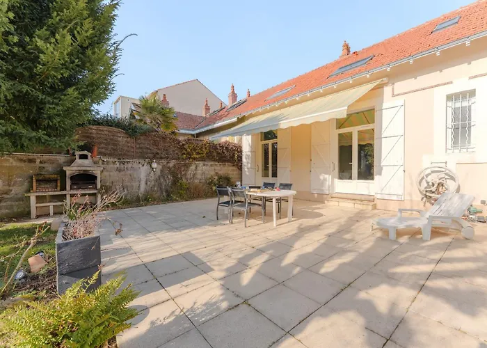 Ferienhaus L'embrun - T5 - Wifi - Acces A La